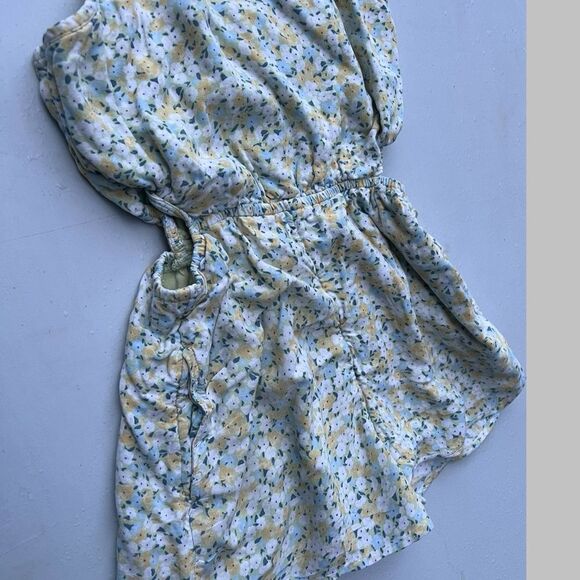 Abercrombie Kids Girl’s Green Floral Romper in Size 9/10 Y - Picture 3 of 5